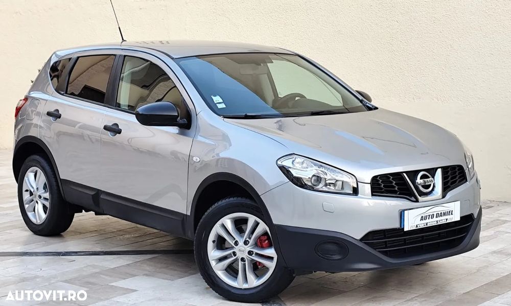 Nissan Qashqai - 1