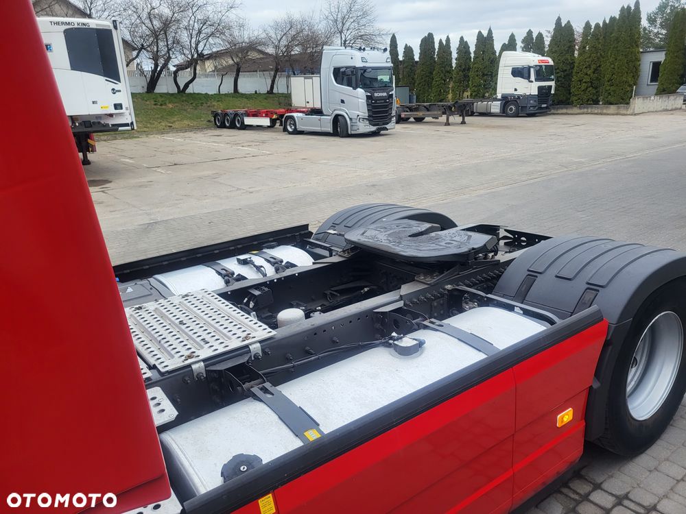 Volvo FH 460 / STANDARD / XXL / i SAVE / EURO 6/ GLOBETROTTER/ / AUTOMAT/SERVIS /2019/ KAMERA/ SKÓRY/ XENON /PERFEKCYJNY STAN / ZABUDOWY  MIĘDZYOSIOWE/ - 12