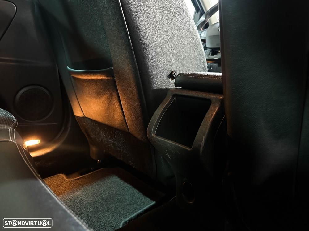 Renault Mégane Sport Tourer 1.5 dCi GT Line EDC J18 - 32