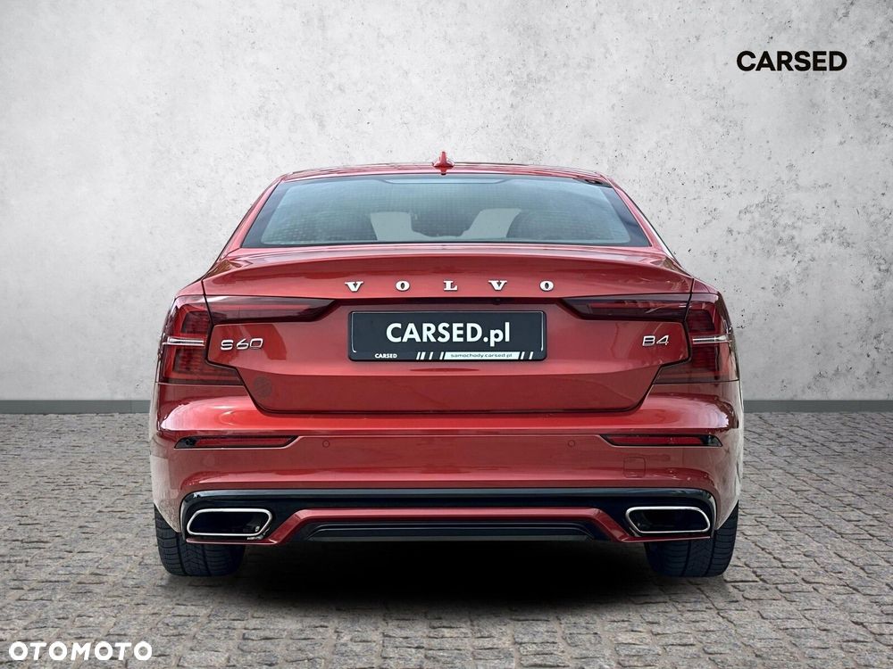 Volvo S60 B4 B R-Design - 5
