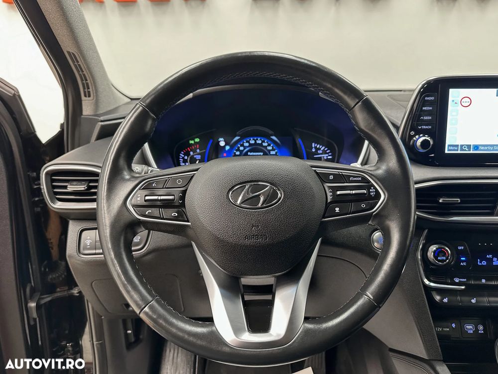 Hyundai Santa Fe 2.2 CRDi 4WD 8AT Luxury - 31