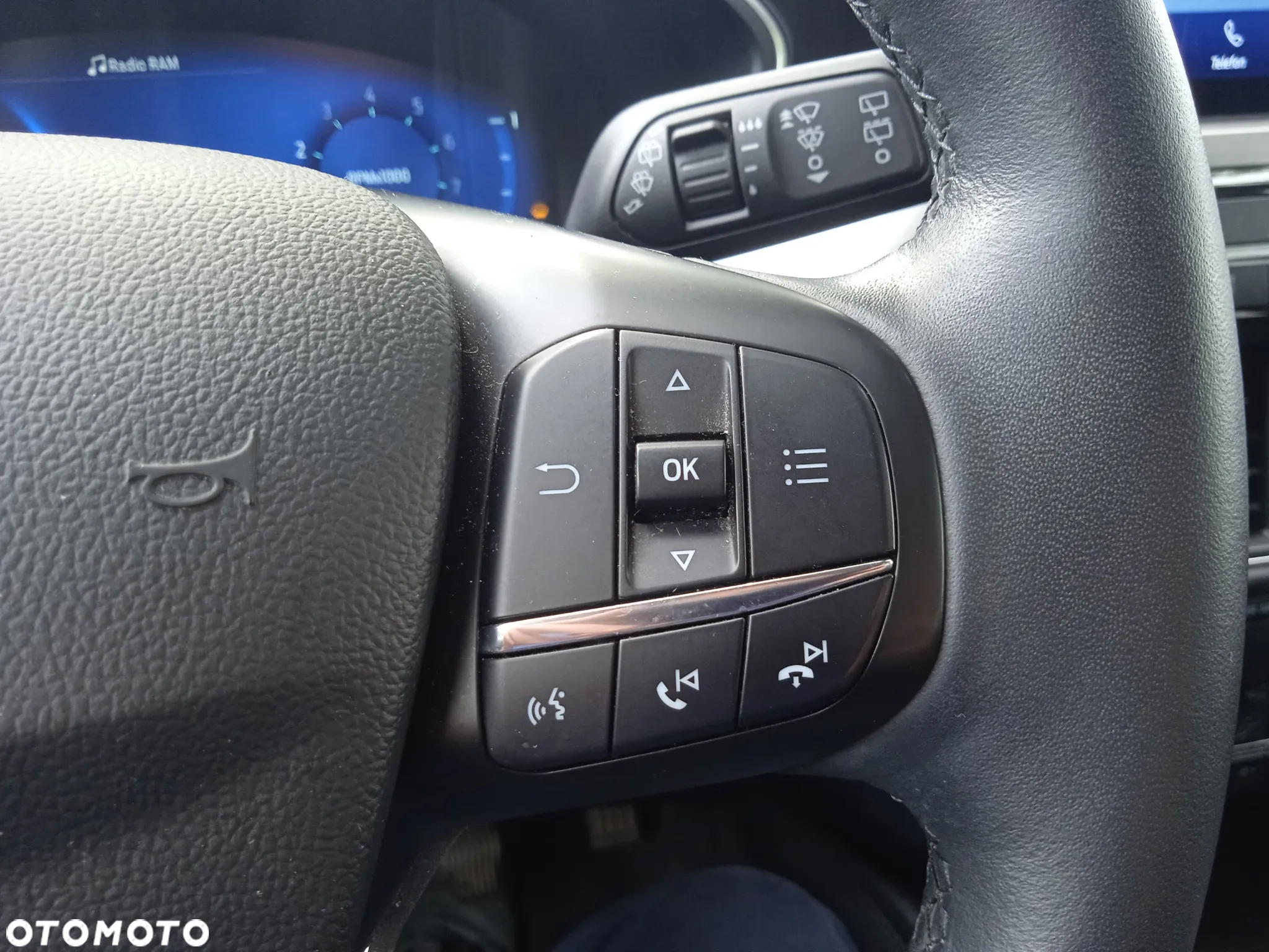 Ford Kuga 1.5 EcoBoost FWD Titanium - 16