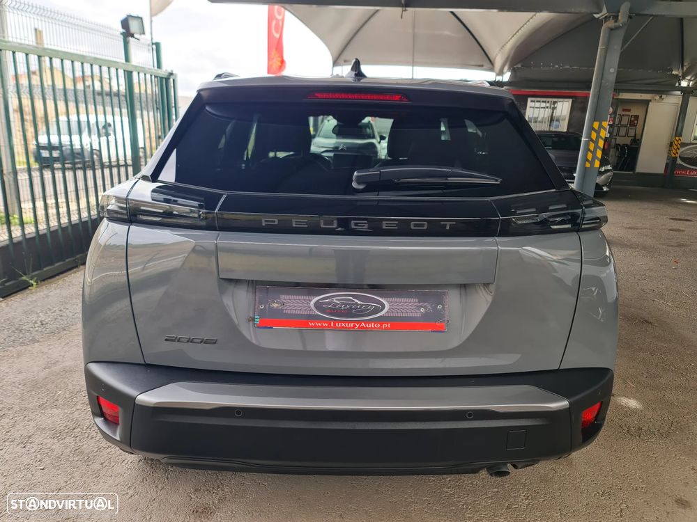 Peugeot 2008 1.2 PureTech Allure - 6