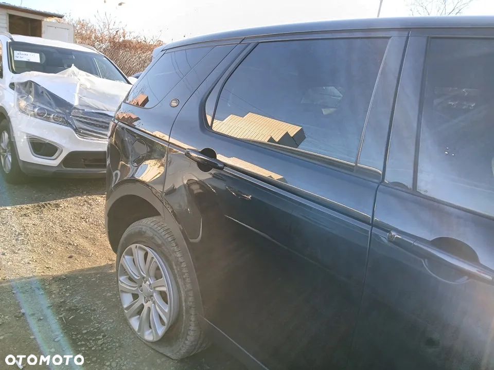 Land Rover Discovery - 23