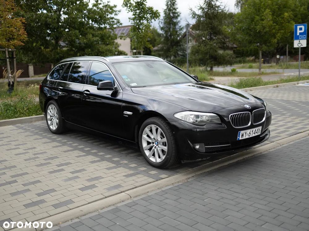 BMW Seria 5 530d xDrive - 1