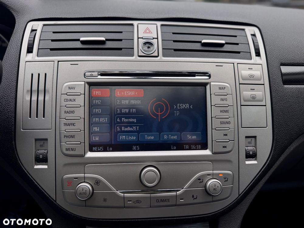 Ford Kuga 2.0 TDCi 4x4 Titanium - 21