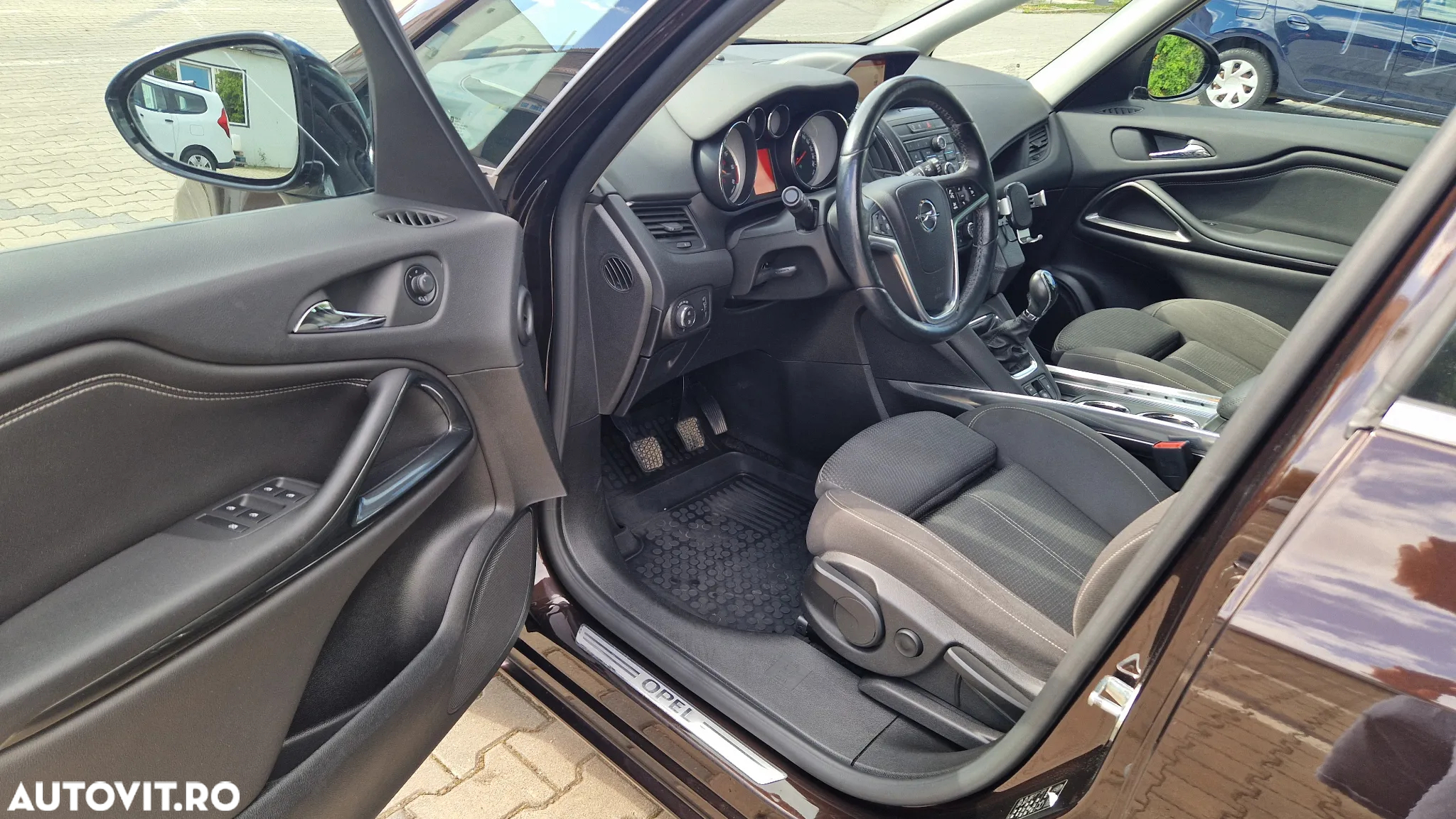 Opel Zafira Tourer 1.6 CDTI ecoFLEX Start/Stop Business Edition - 27