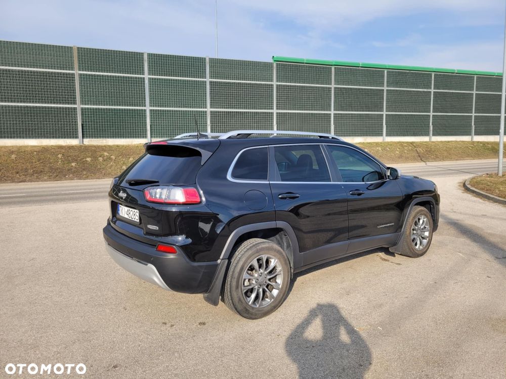 Jeep Cherokee - 5