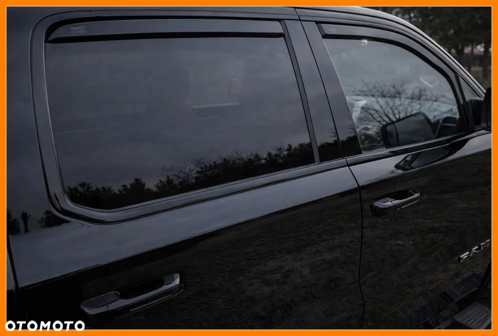 RAM 1500 - 11
