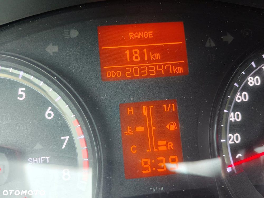 Toyota Avensis 1.6 Edition (2014) - 17