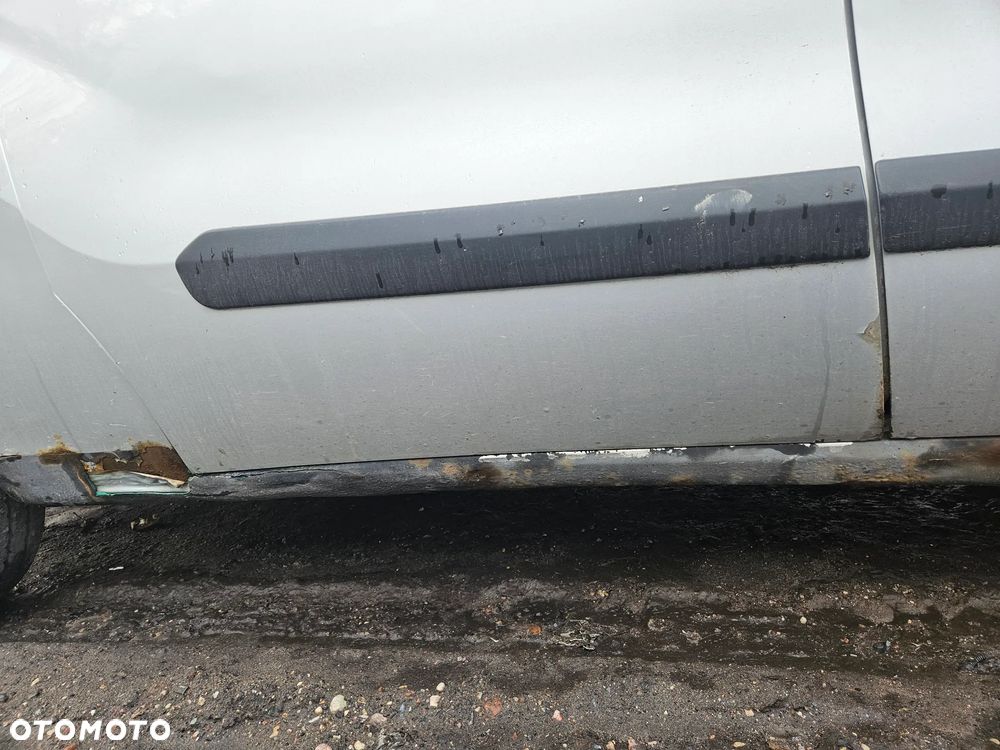 Fiat Doblo 2 1.6 multijet 2010 lakier 612 - 9