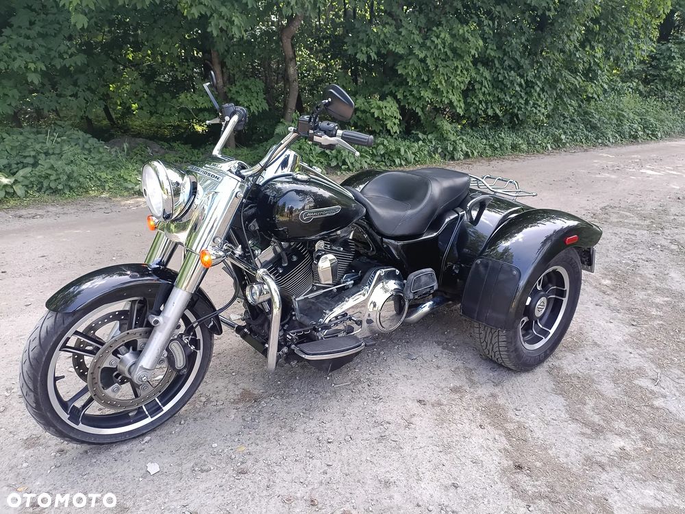 Harley-Davidson Trike Freewheeler - 1