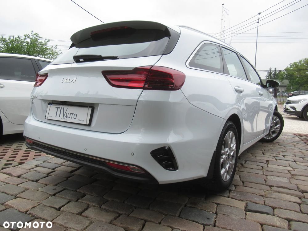 Kia Ceed 1.5 T-GDI M - 3