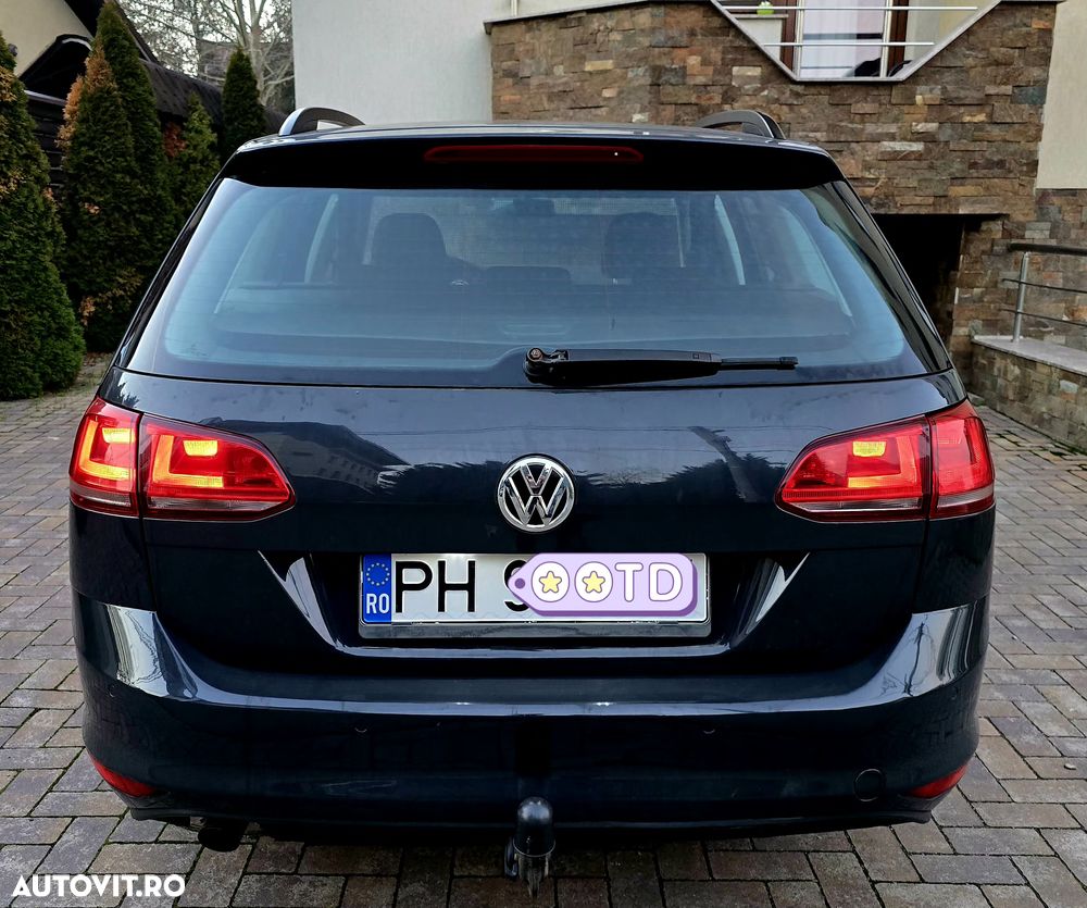 Volkswagen Golf 1.6 TDI DPF DSG Highline - 27