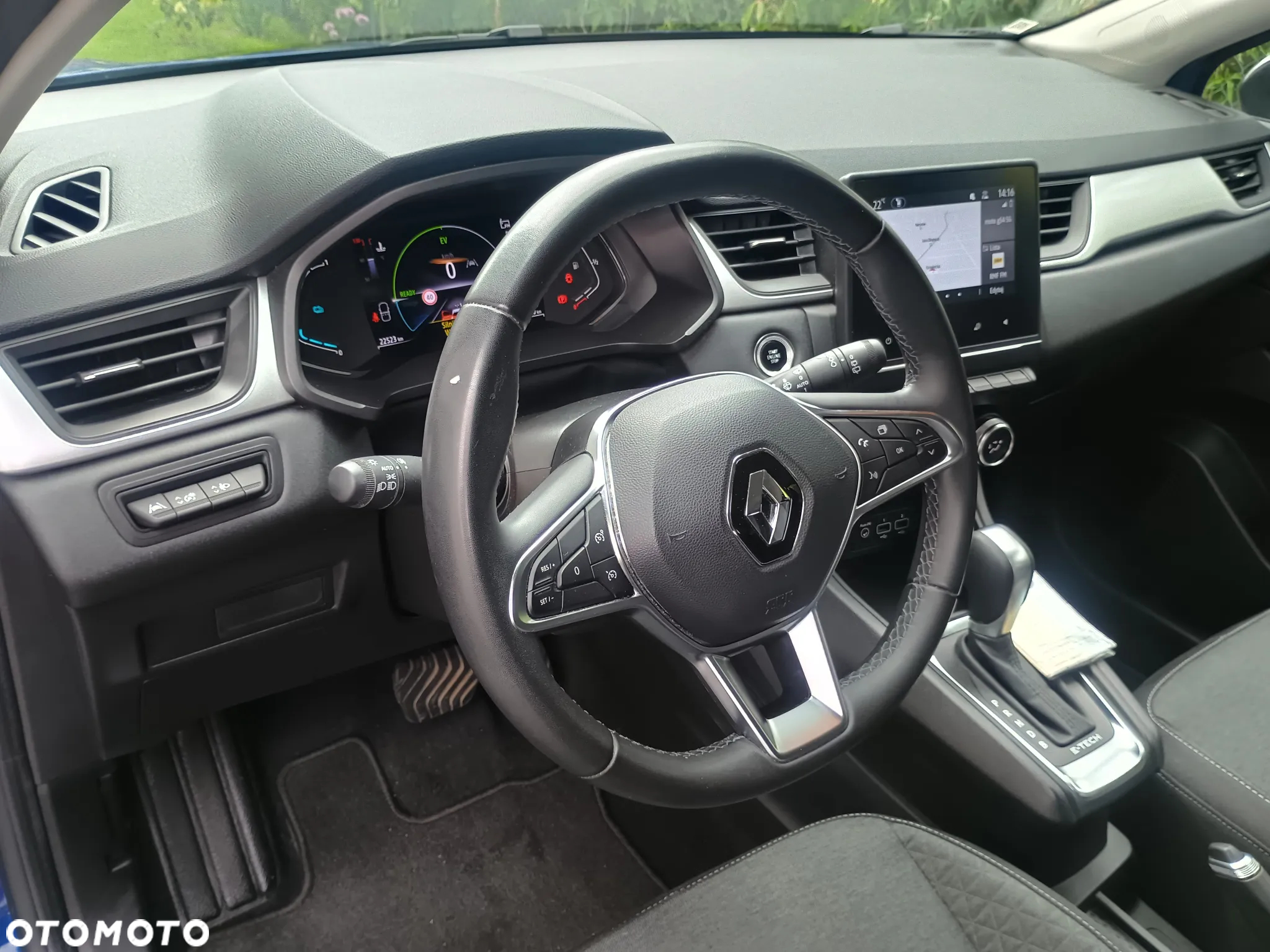 Renault Captur 1.6 E-TECH Full Hybrid 145 Intens - 10