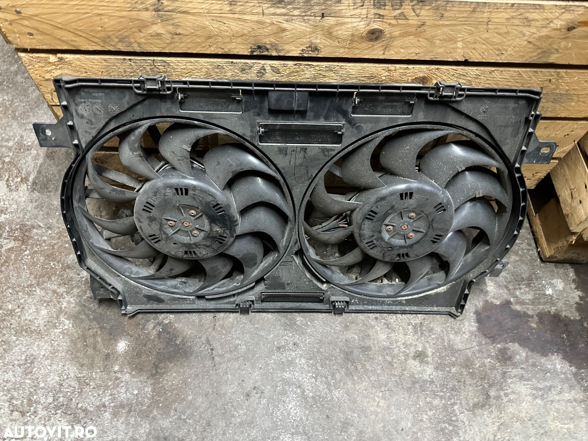 Electro ventilatoare,ventilator radiatoare AUDI S6 A6 C6 an 2008 motor 5.2 benzina - 2
