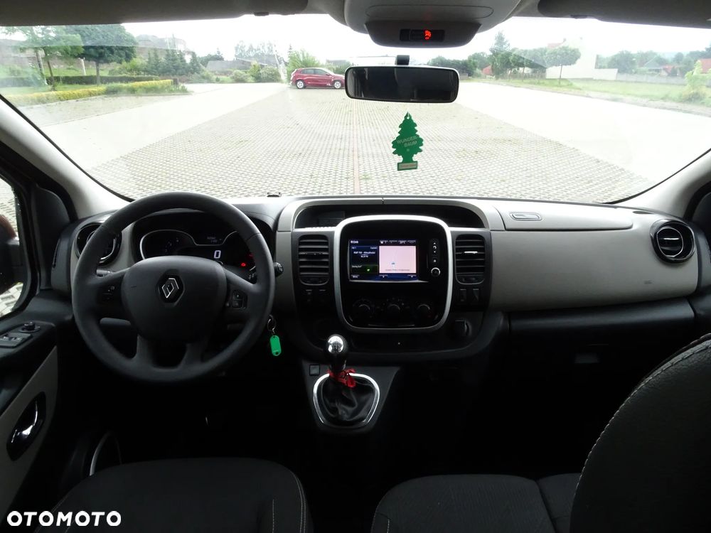 Renault Trafic 1.6 dCi - 11