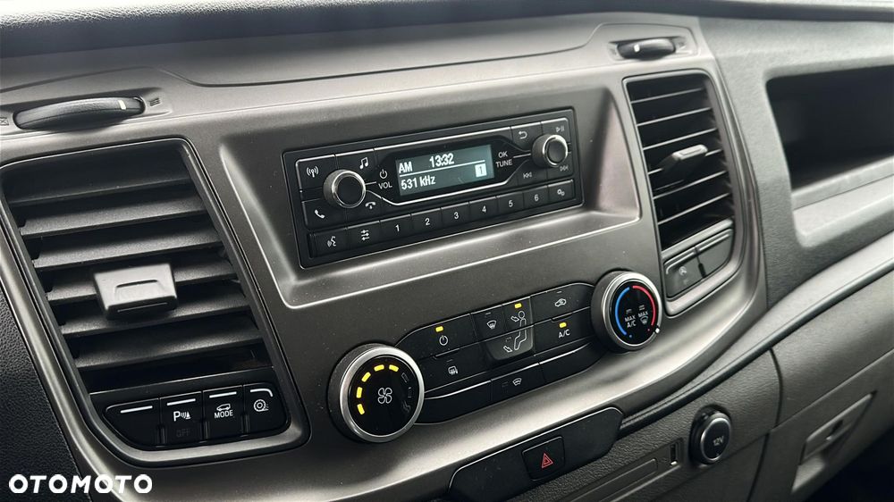 Ford Transit - 15