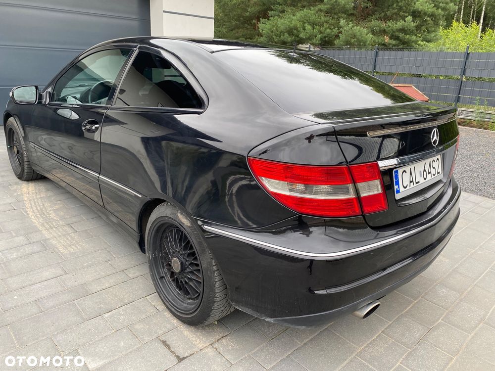 Mercedes-Benz CLC - 13