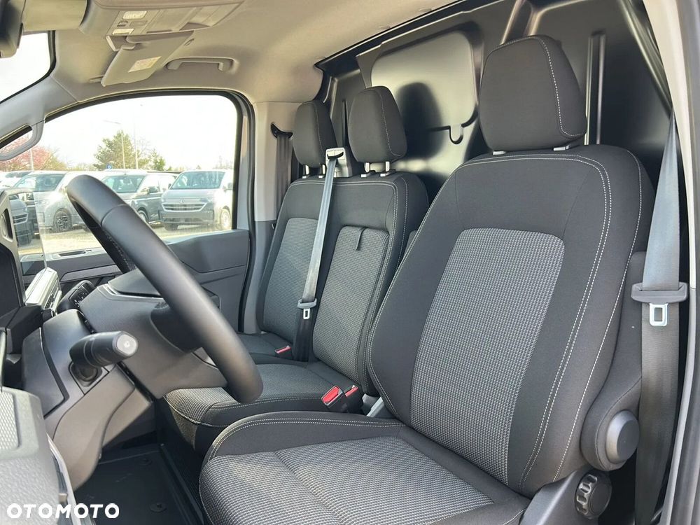 Volkswagen Transporter T7 Furgon AUTOMAT/L2H1, 2.0 TDI 150 KM, r.o. 3500 mm - 17