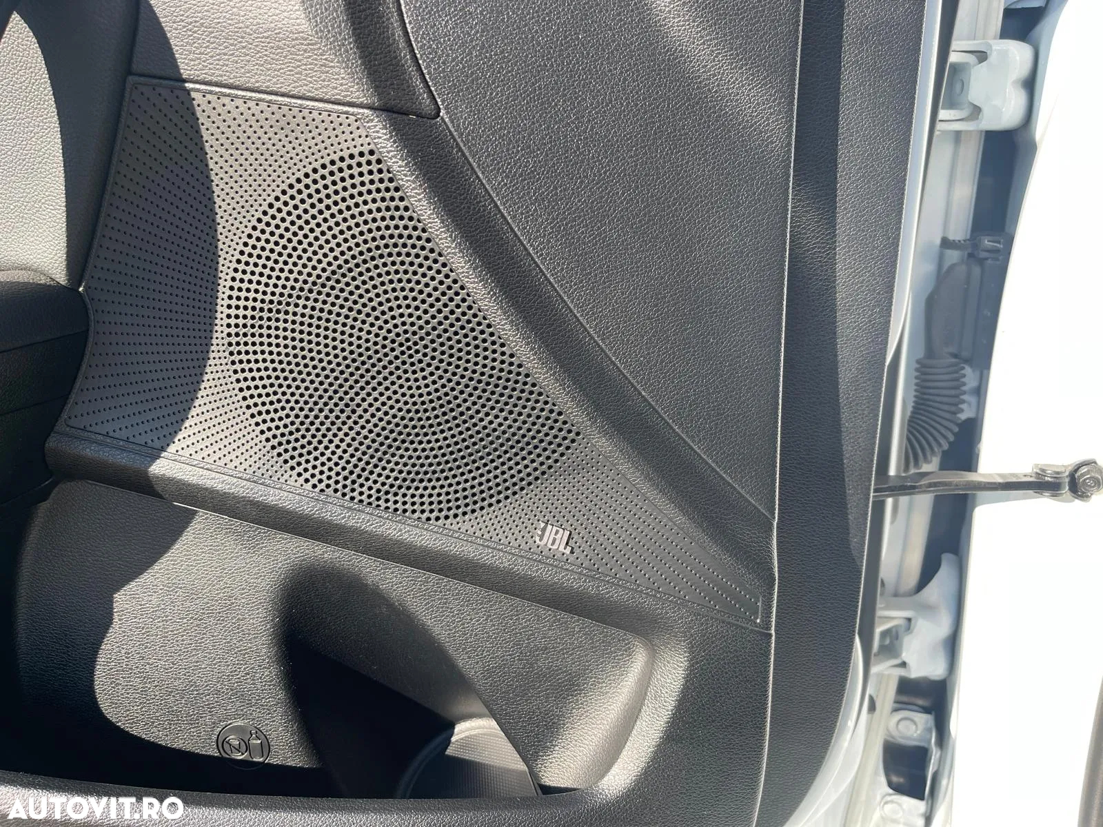 Kia Ceed 1.6 CRDi (48V Mild-Hybrid) DCT7 Platinum - 6