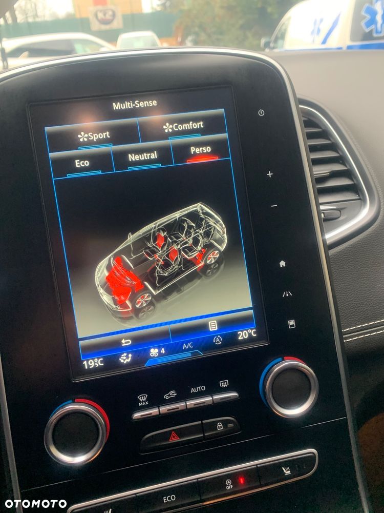 Renault Grand Scenic ENERGY TCe 130 INTENS - 29