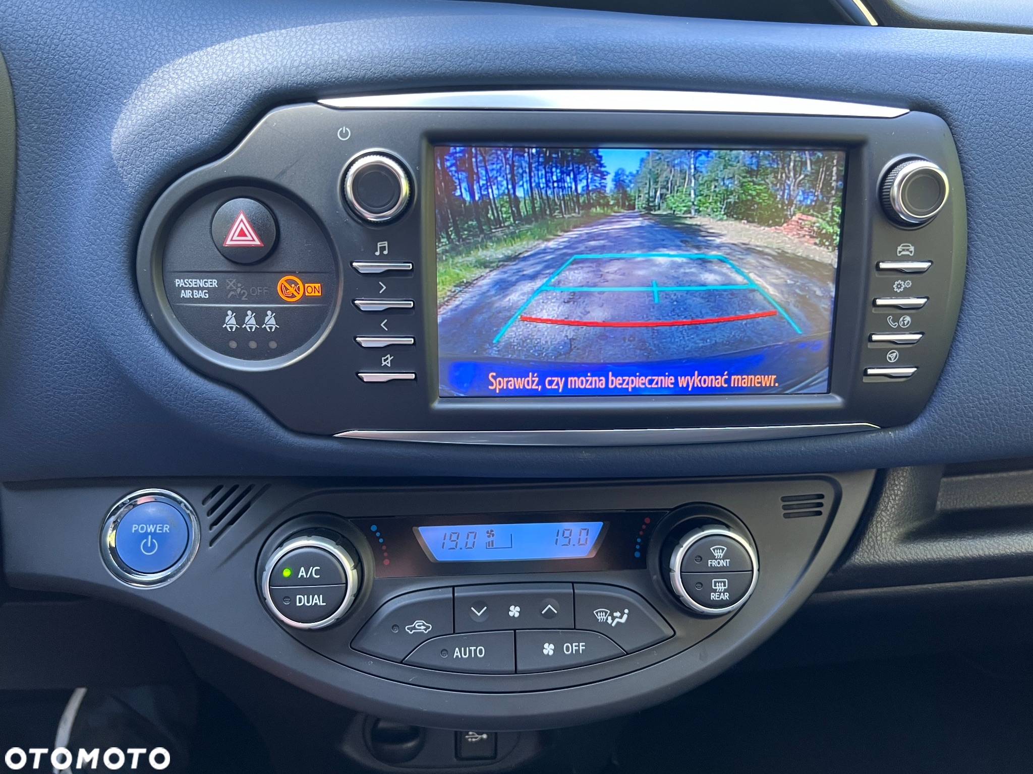 Toyota Yaris Hybrid 1.5 Selection Style - 14