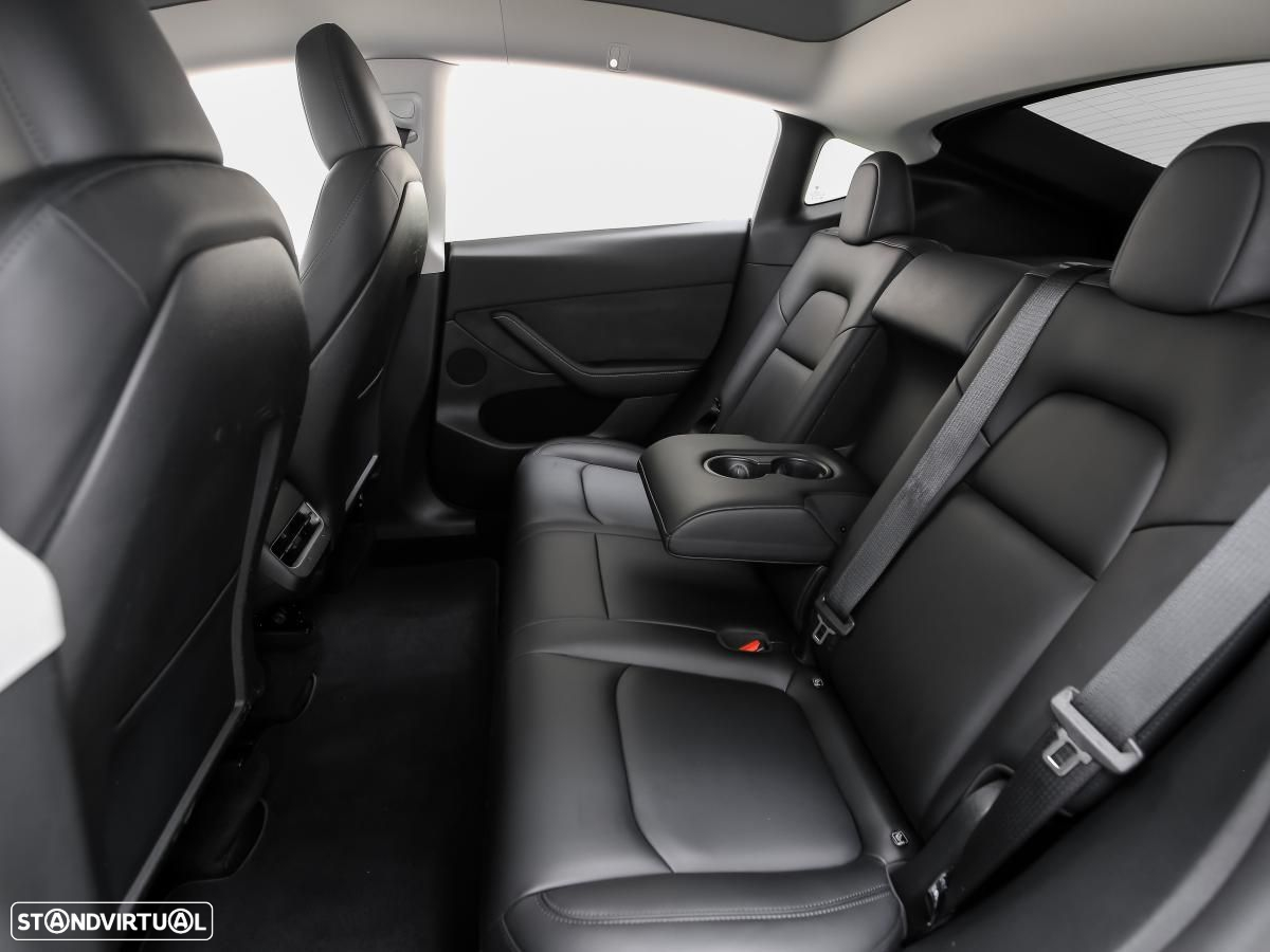 Tesla Model Y Long Range Tração Integral - 11