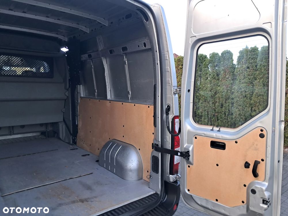 Nissan NV400 !!! BARDZO ŁADNY !!! ORYGINALNY PRZEBIEG !!! - 26