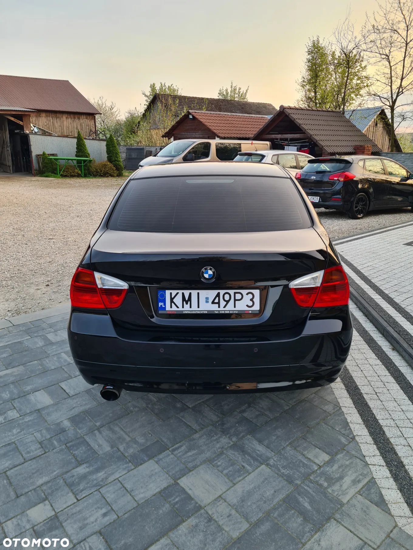 BMW Seria 3 318i - 7