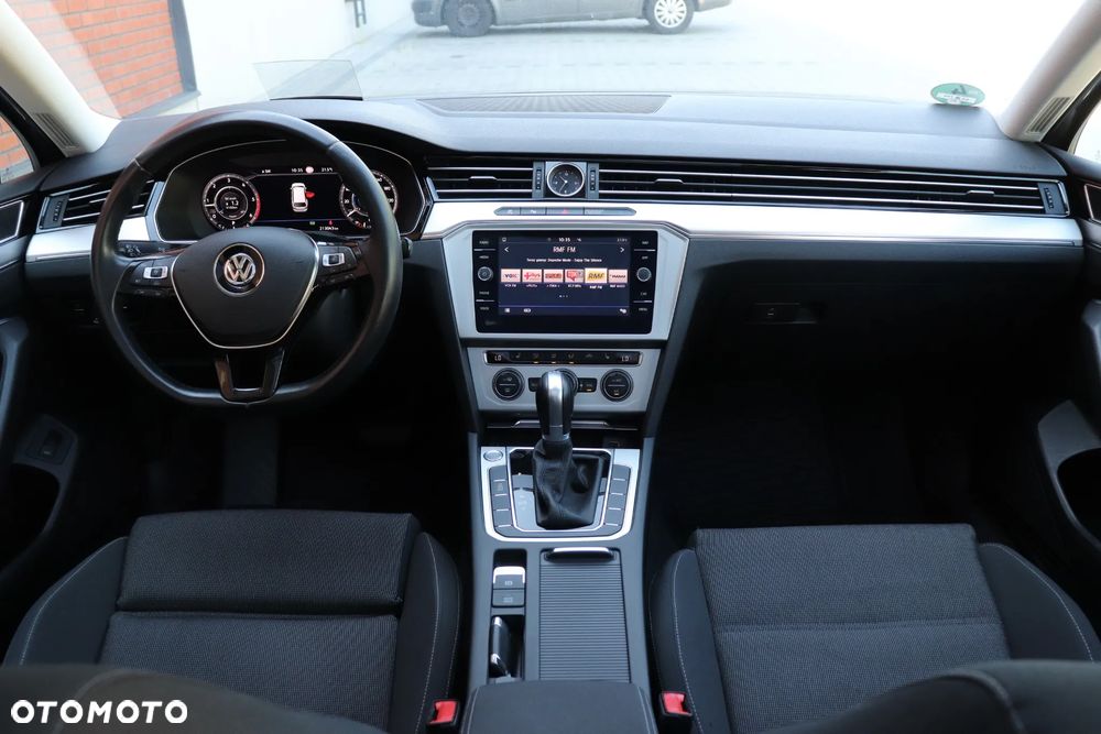 Volkswagen Passat 2.0 TDI (BlueMotion Technology) DSG Trendline - 5