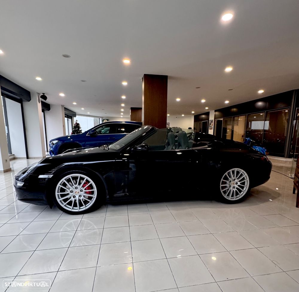 Porsche 911 (997) Carrera 4 S Cabriolet - 3