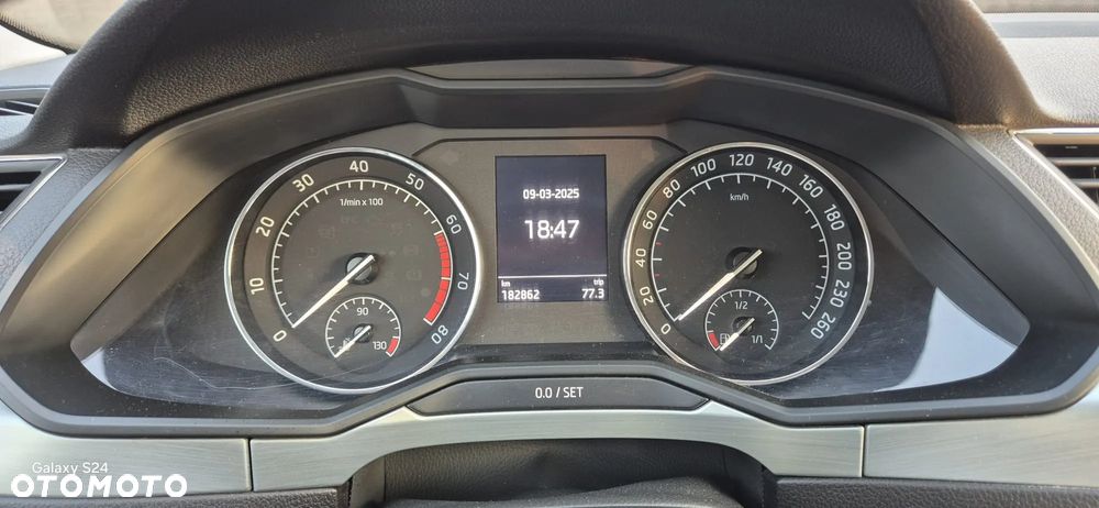 Skoda Superb 1.5 TSI ACT Ambition DSG - 9