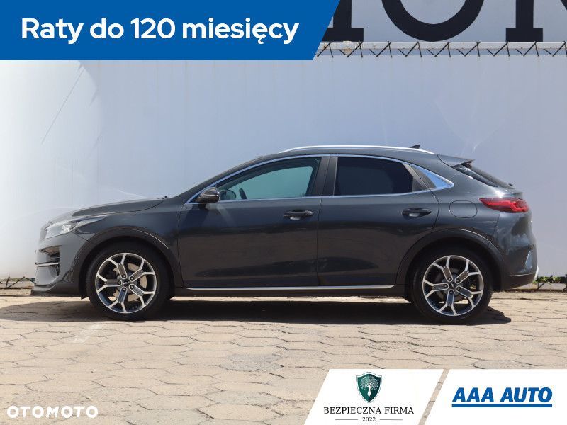 Kia XCeed - 4