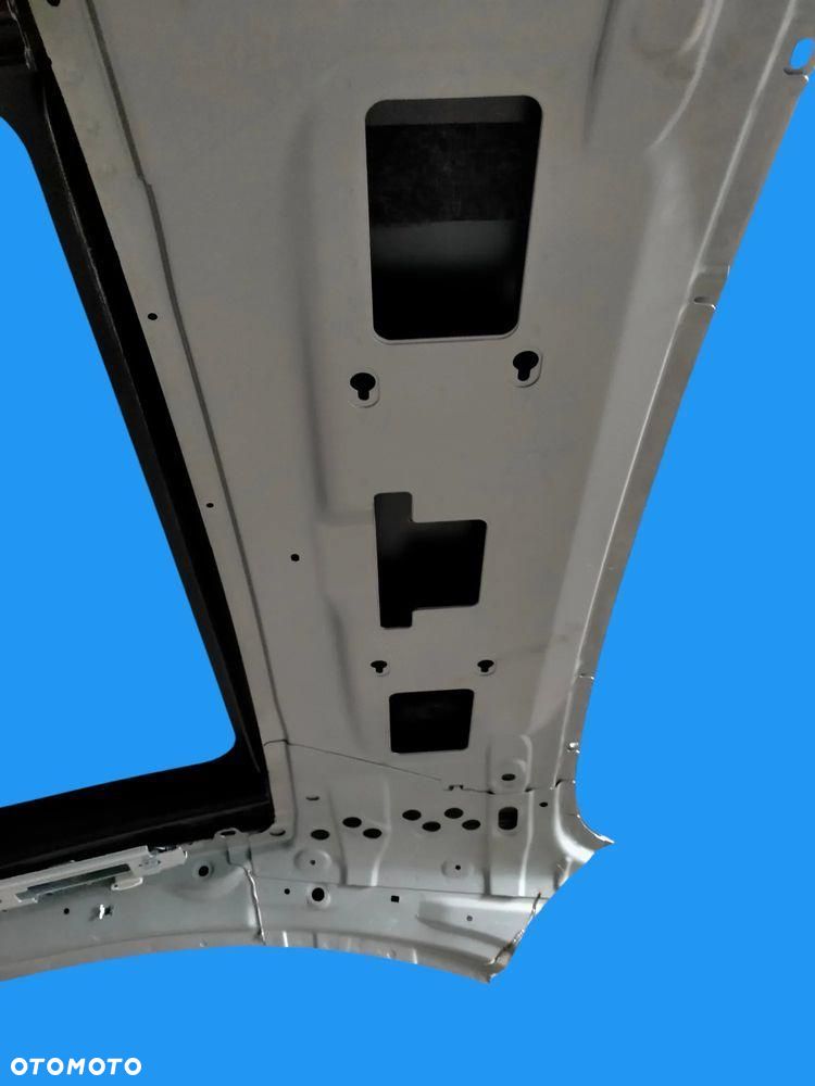 Mercedes C klasa W206 SEDAN Dach Panorama Szklany - 7