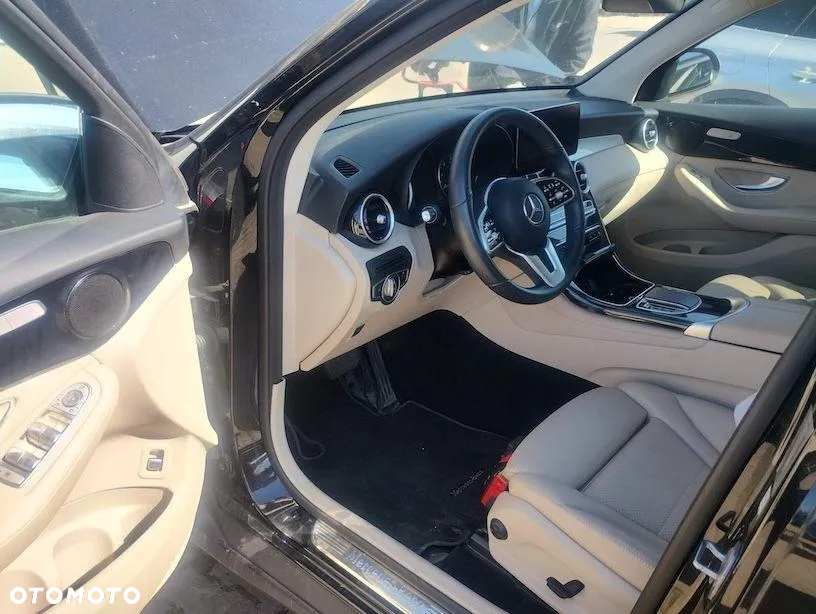 Mercedes-Benz GLC 200 d 4-Matic - 6