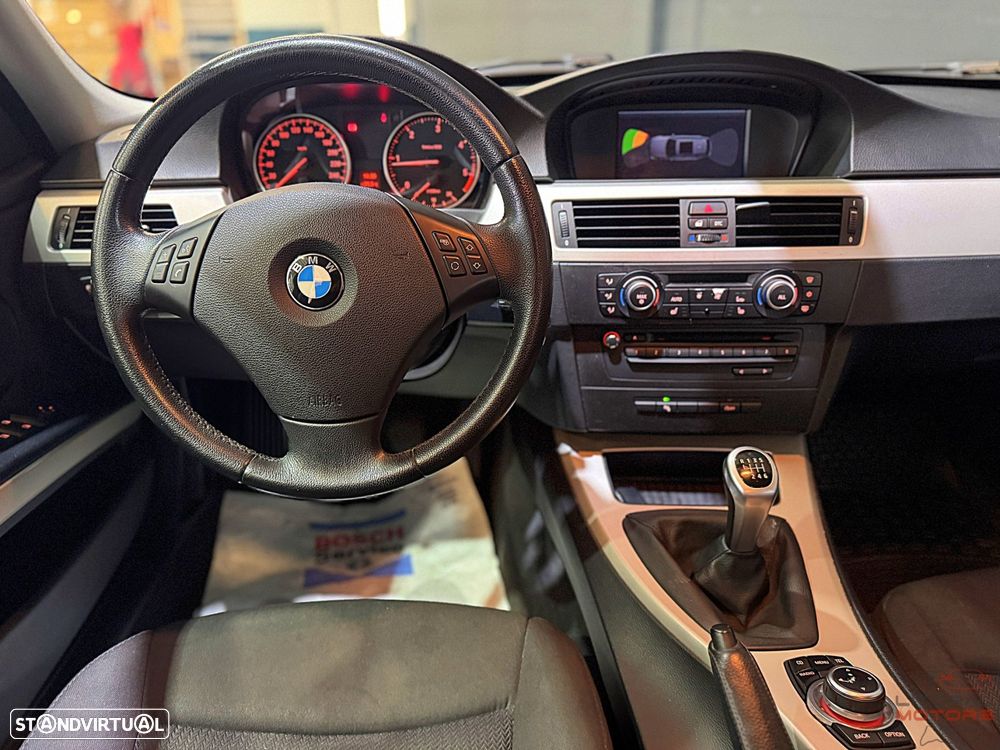 BMW 320 d Navigation - 20