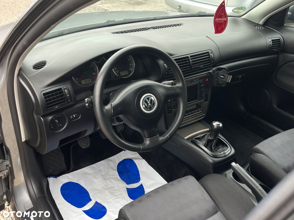 Volkswagen Passat 1.9 TDI - 12