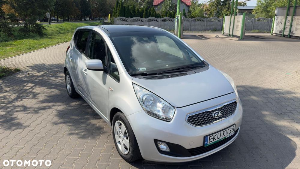 Kia Venga - 9