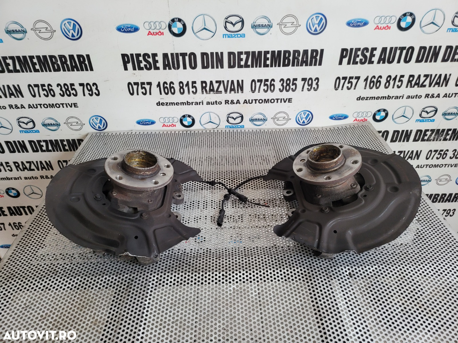 Fuzete Fuzeta Stanga Dreapta Spate Bmw X4 F26 2.0 Diesel B47 X Drive Ca Si Noi Masina Cu 22.000 Km Dezmembrez Bmw X4 F26 2.0 Diesel Motor B47 Xdrive 4x4 Volan Stanga Bi-Xenon - 3