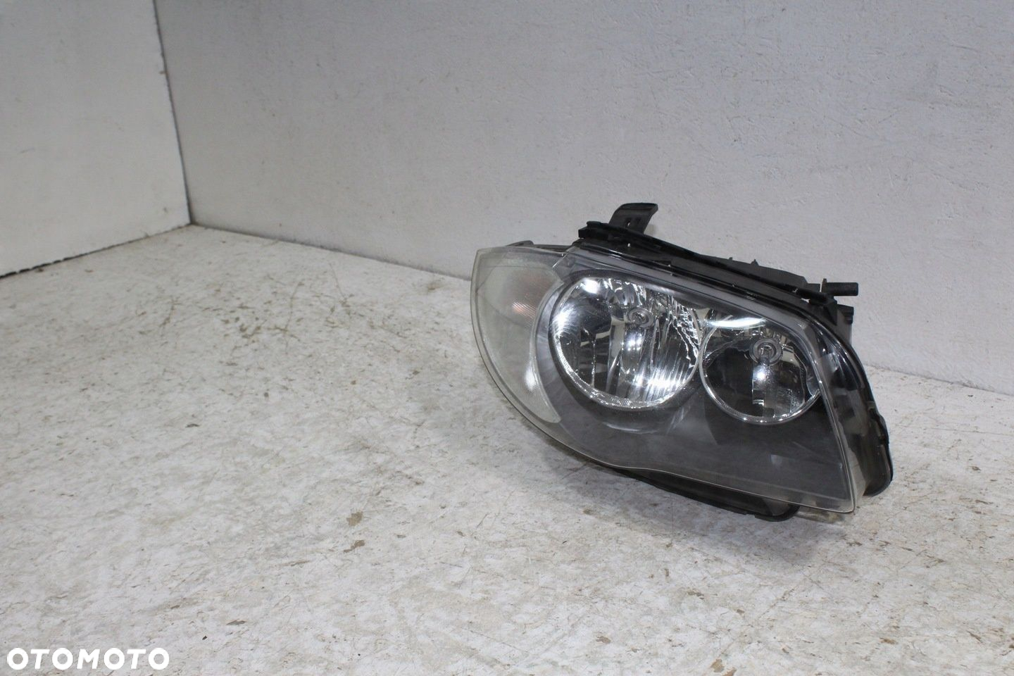 BMW 1 E87 lift lampa prawa przód 7249650 - 4