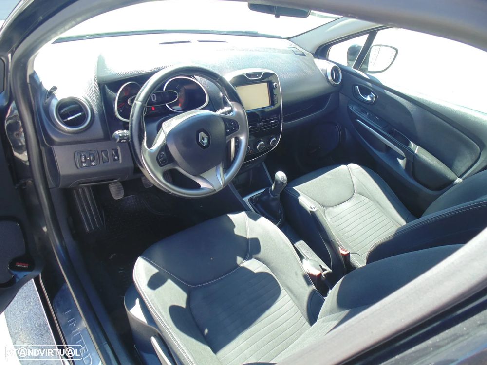 Renault Clio 0.9 TCe Limited - 23