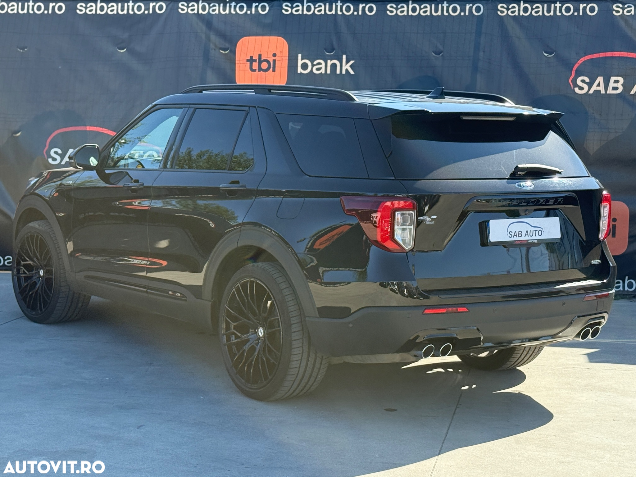 Ford Explorer 3.0 PHEV ST-Line - 37