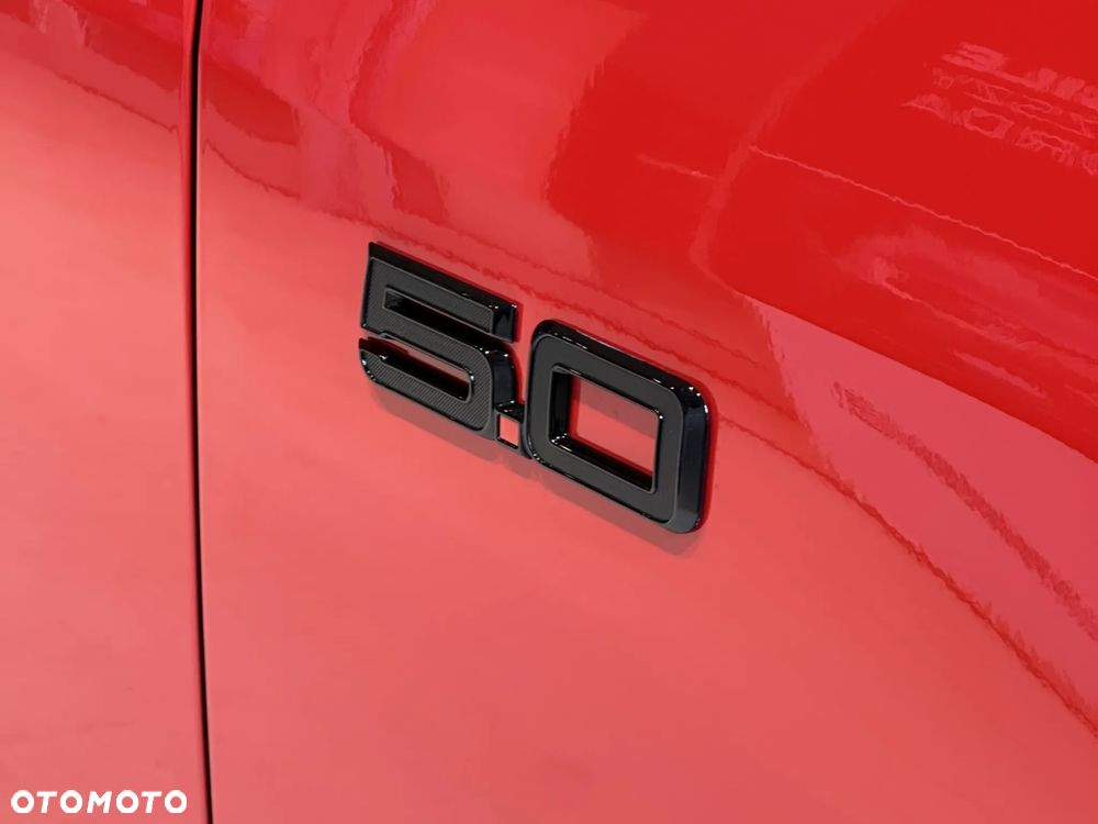 Ford Mustang - 12
