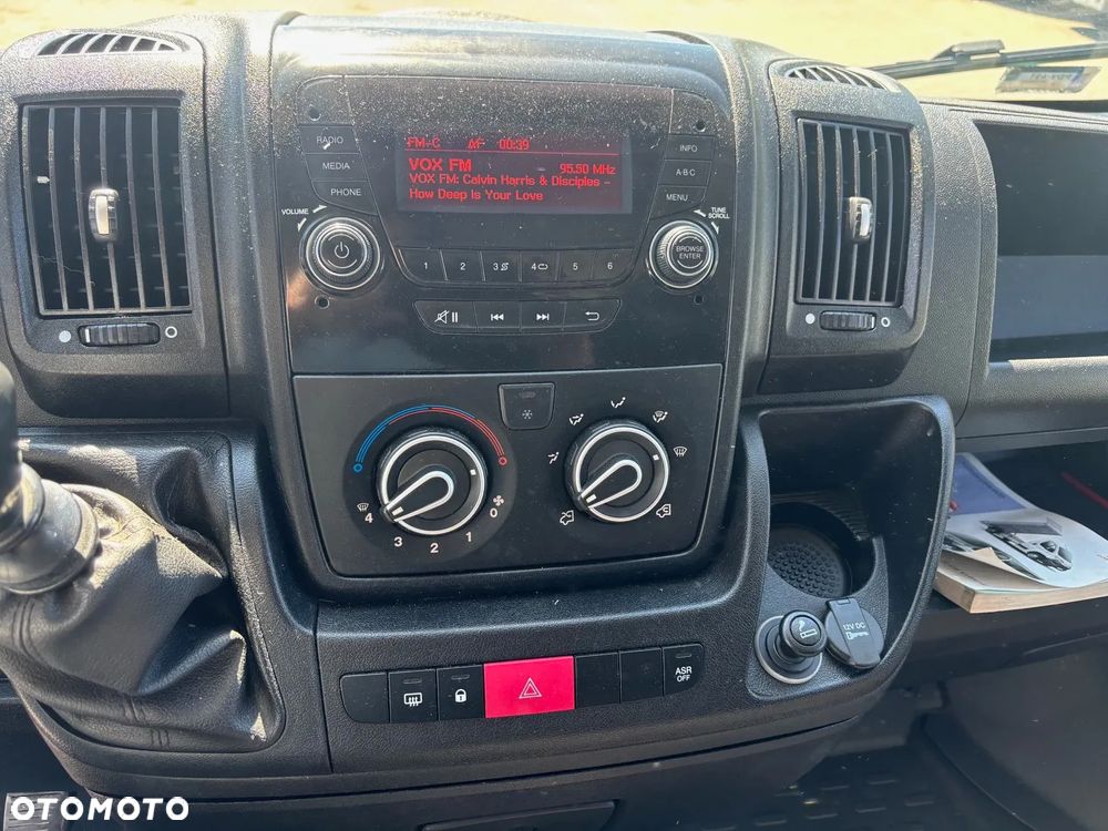 Citroën JUMPER - 12