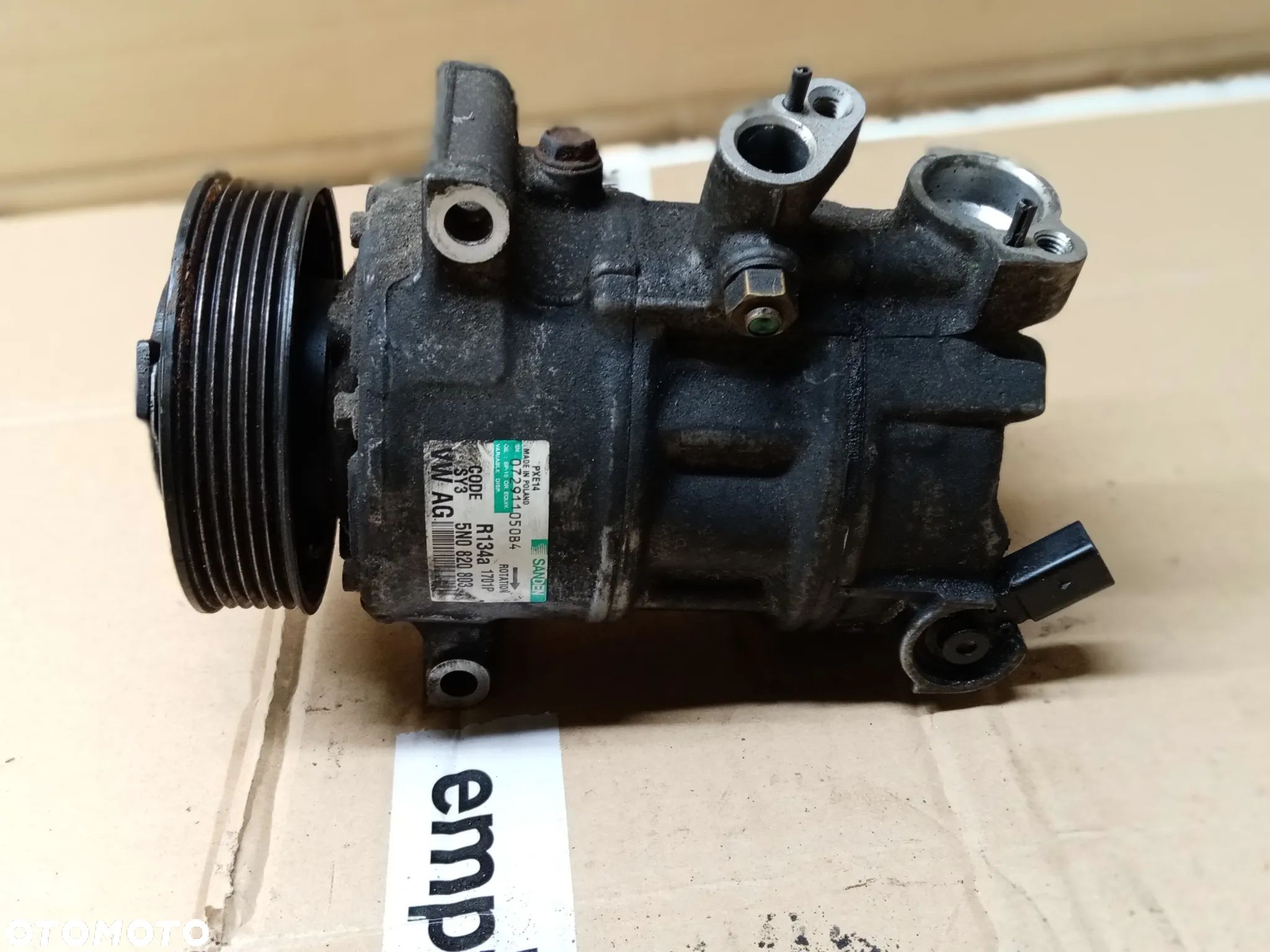 Sprężarka pompa klimatyzacji klimy Seat Ibiza IV Leon II 1.6 TDI 5N0820803 - 1