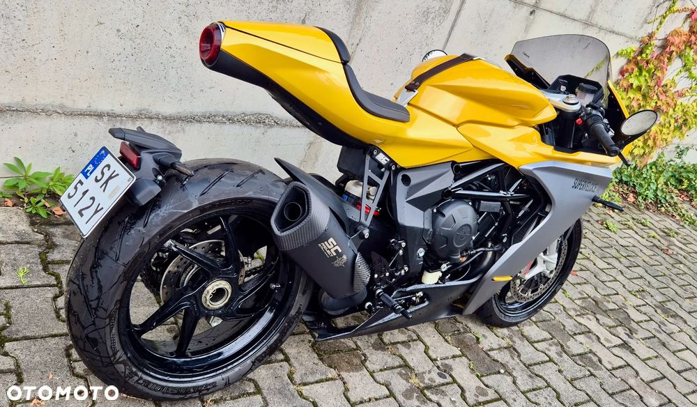MV AGUSTA Superveloce - 18