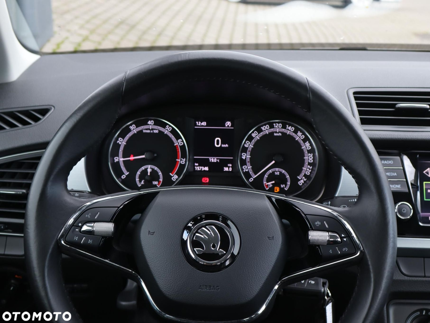 Skoda Fabia - 10