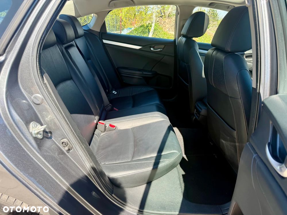 Honda Civic 1.5 T Prestige (Navi) - 29