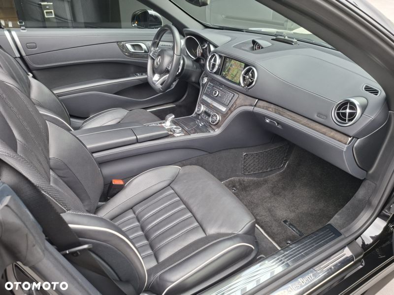 Mercedes-Benz SL - 26